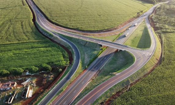 Ranking dos Estados: Paraná avança e tem a 4ª melhor infraestrutura do País.