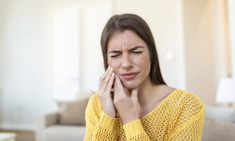 Saúde Bucal em Alerta: 41% da População Sofre com Cáries; Veja como Identificar e Prevenir