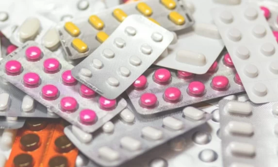Saúde no Paraná: Governo Zera ICMS de Medicamentos de Alto Custo Contra Cegueira e Hemorragia