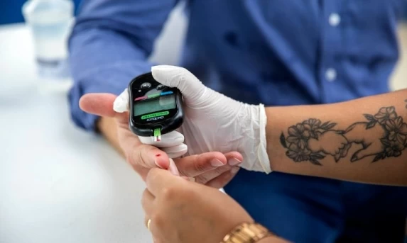 Saúde: Secretaria da Saúde do Paraná alerta para cuidados redobrados com o diabetes no verão