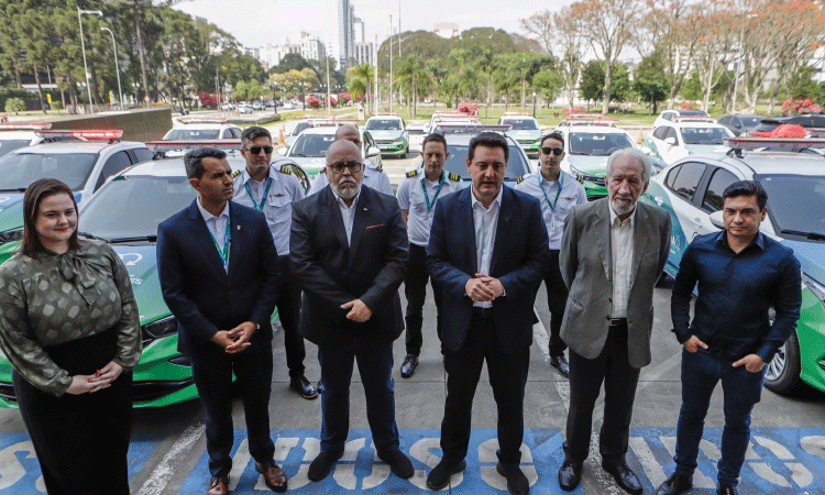 Transplantes de órgãos: Estado entrega veículos e anuncia novos aviões para salvar vidas