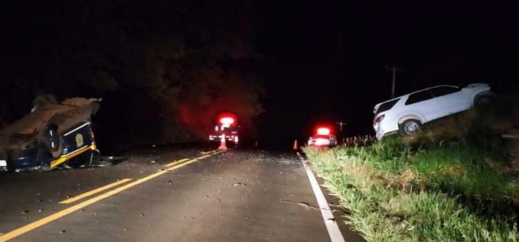 TRÂNSITO: PRF que se envolveu em grave acidente é transferido para hospital de Cascavel