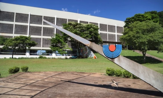Unioeste abre processo para preenchimento de 336 vagas remanescentes
